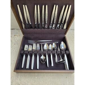 Oneida Stainless Community Flatware Cutlery 70 Piece Set, Serves 12 with box MCM